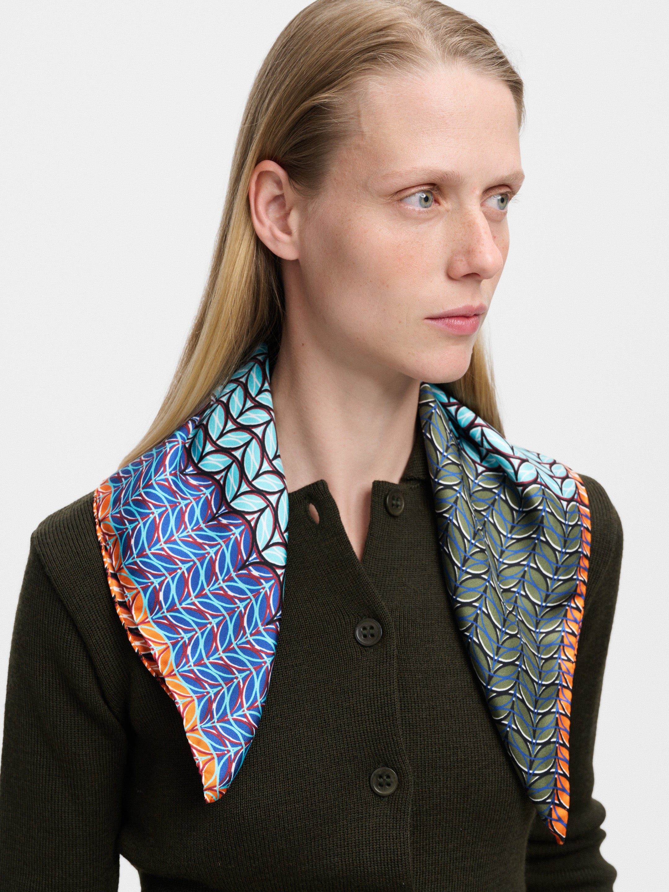 CARRÉ / BANDANA LW2657