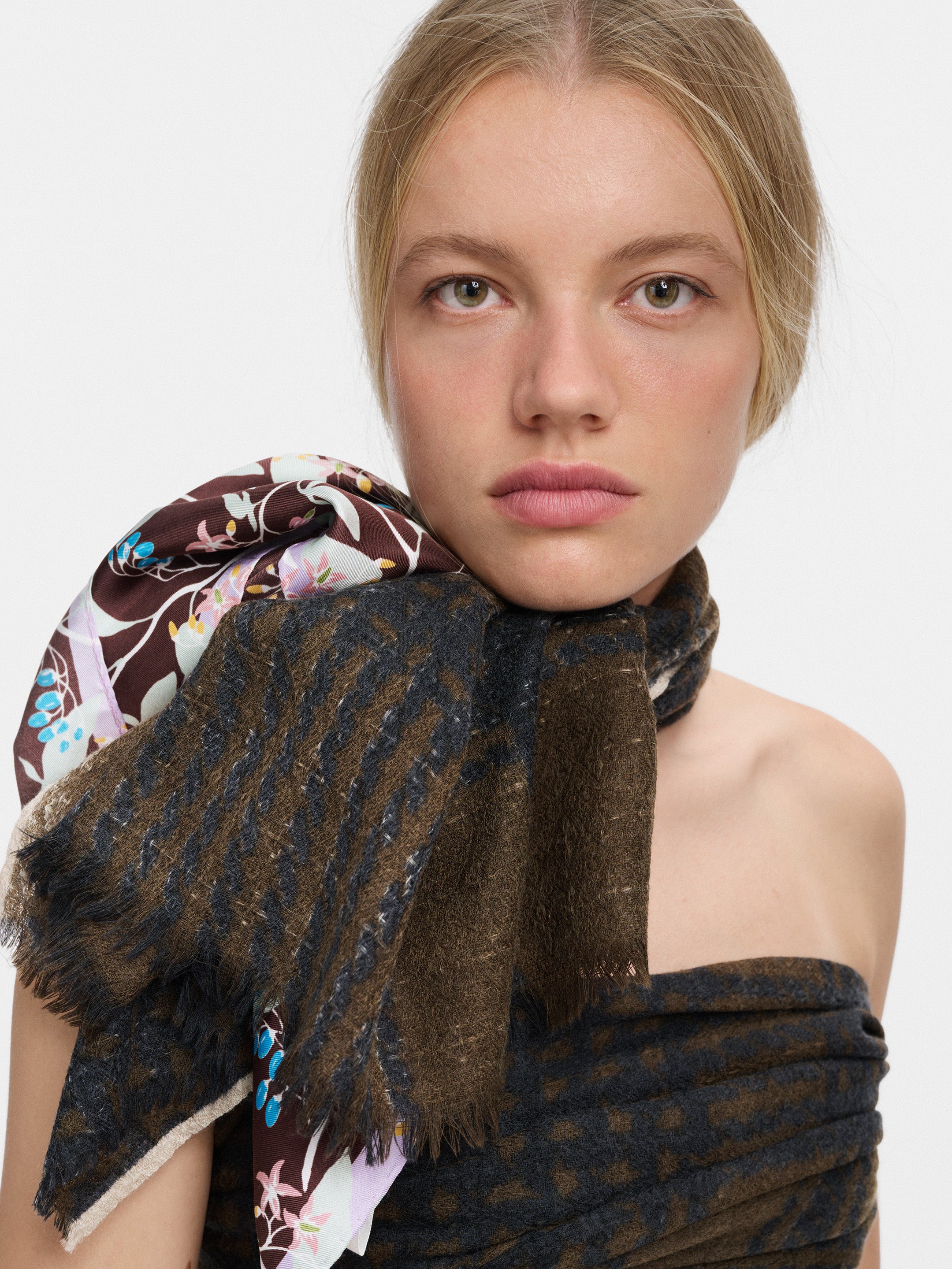 ÉTOLE ÉPICE TWEED CHECK 1